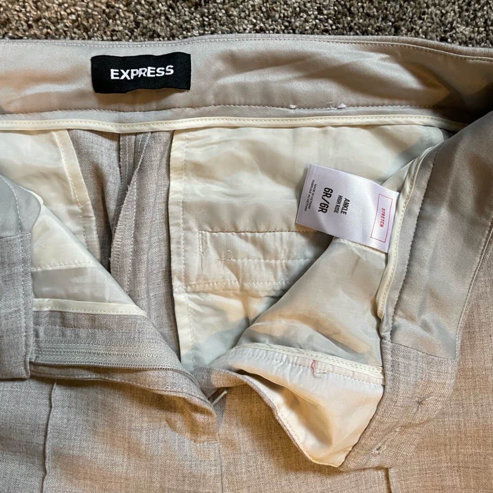 Express, Grey, 6R - Picture 2 of 3
